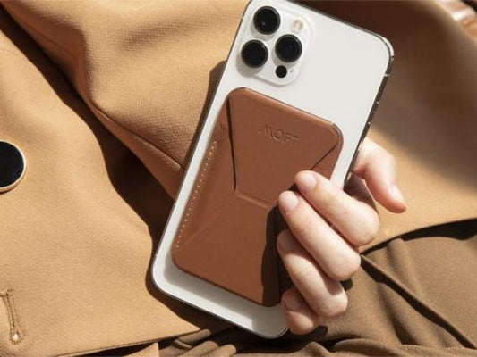 MOFT Snap-on - Magsafe Stand and Wallet for iPhone 12