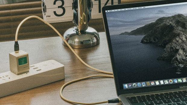 SHARGEEK Retro 35 GaN Charger
