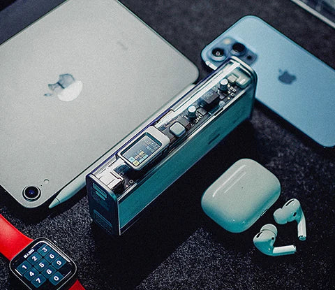 STORM 2 SLIM: Compact power bank for tech enthusiasts